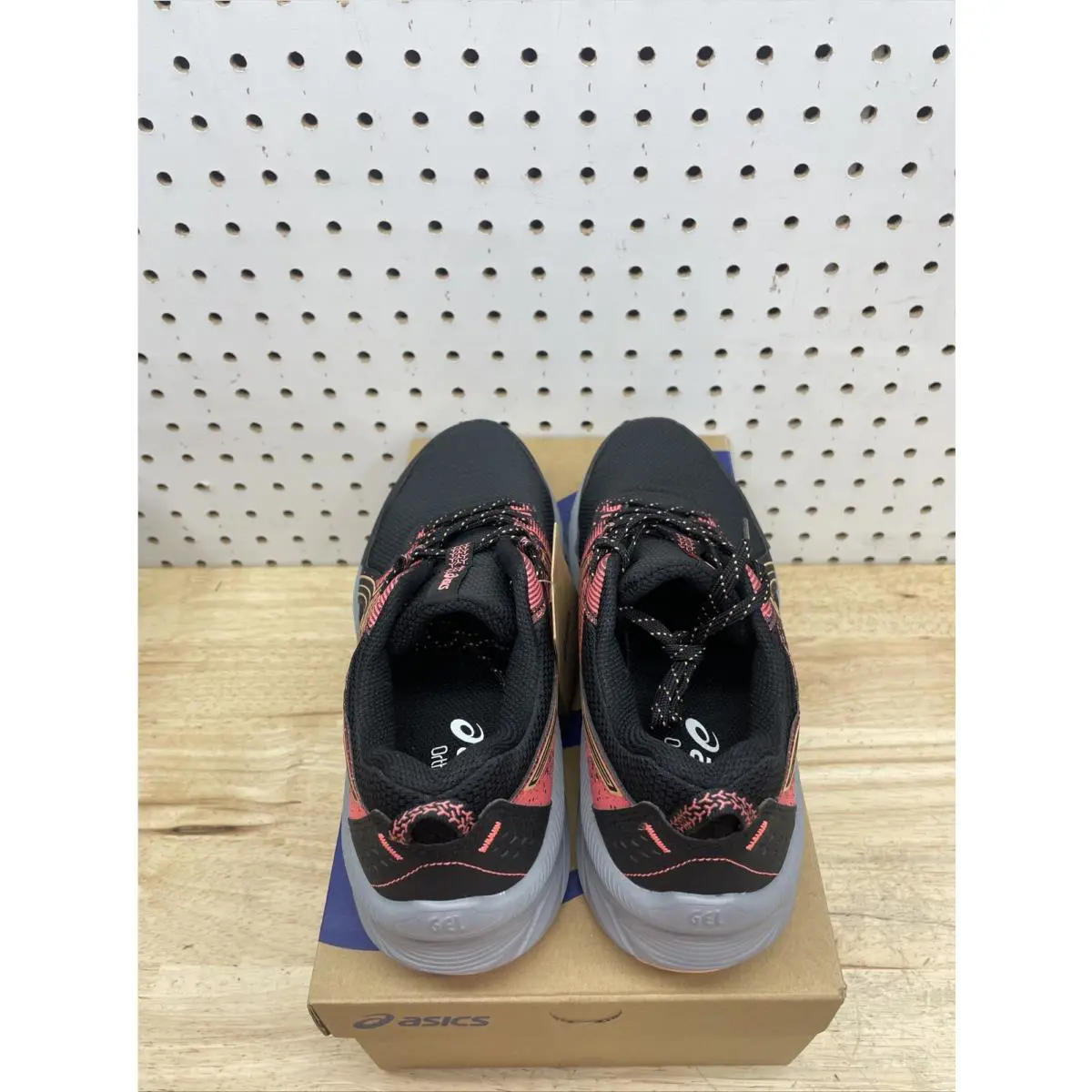 Asics shoes - ASICS GEL-Venture - 1012B313-004 - Black 25