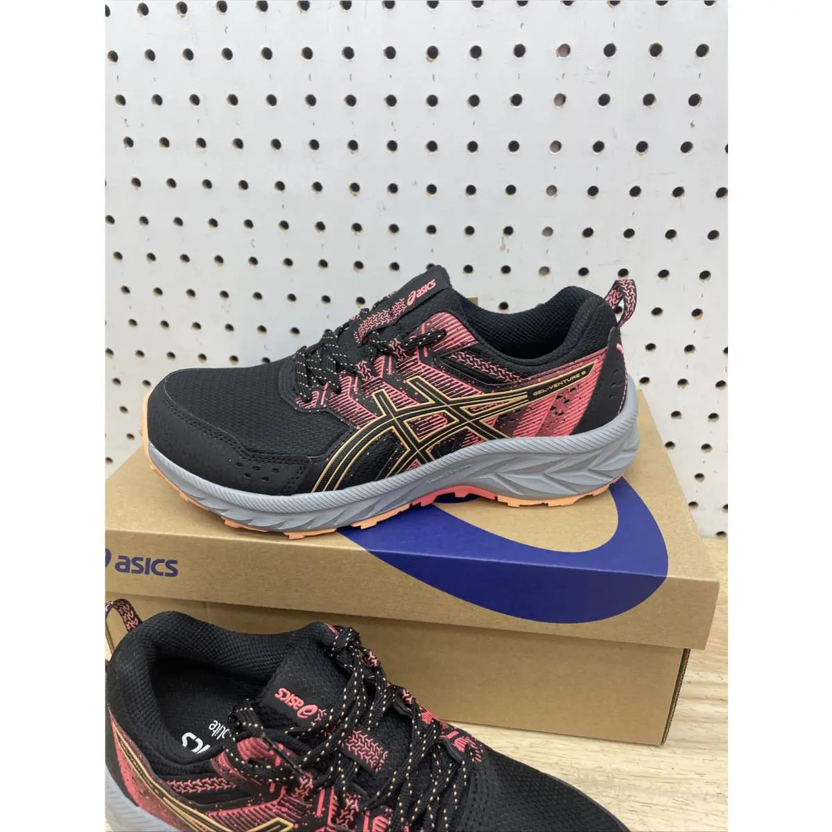 Asics shoes - ASICS GEL-Venture - 1012B313-004 - Black 0