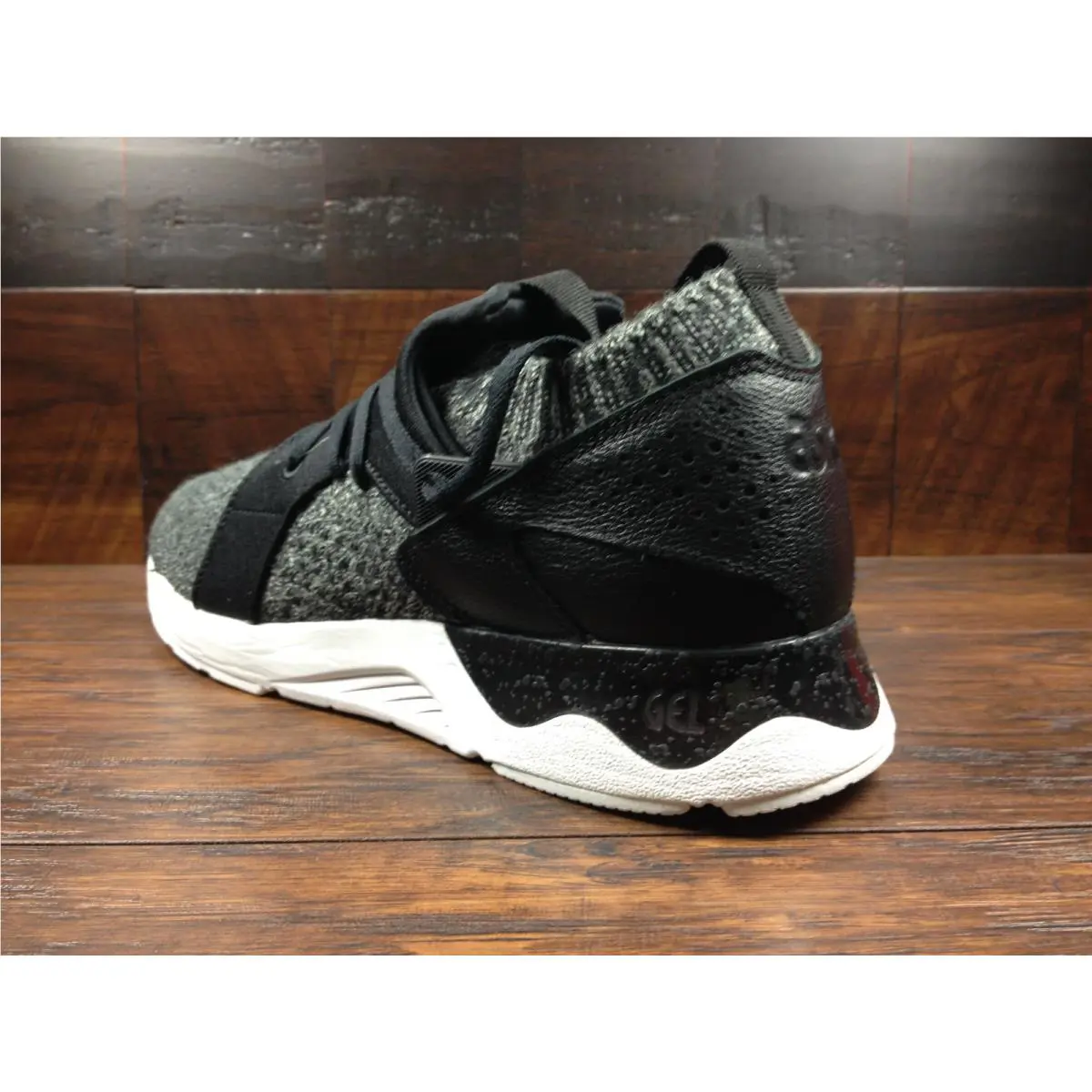 Asics shoes - ASICS GEL-Lyte V - H8K1N-9696 - Mid Grey / Black 3