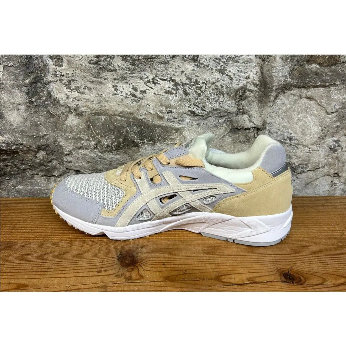 Asics shoes - DS Trainer OG - Trainer - H840Y-0000 - Cream 0