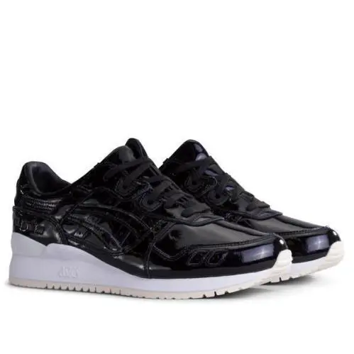 Asics shoes - Black/White 10