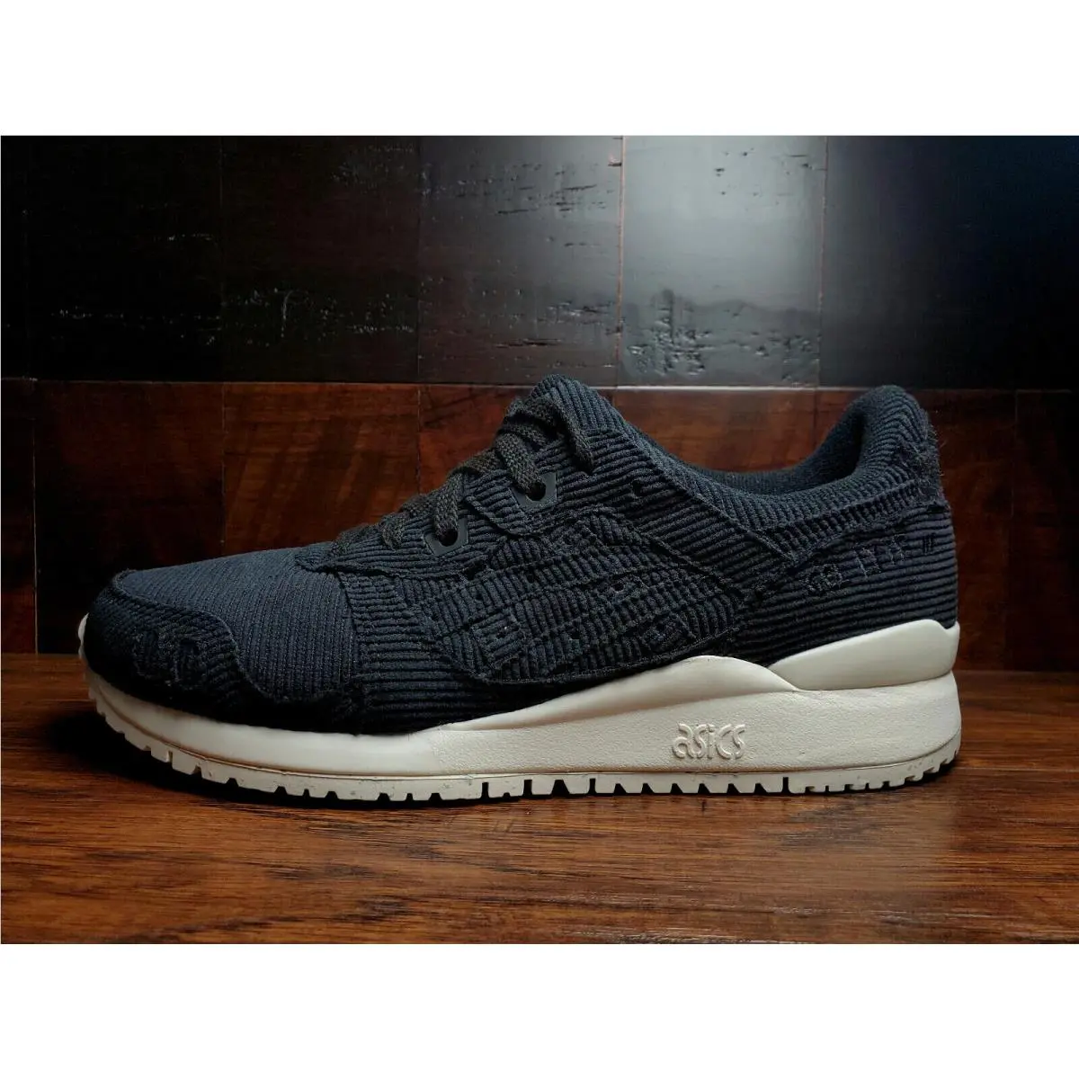 Asics shoes - ASICS GEL-Lyte 3 - 1202A076-001 - Black Corduroy 4