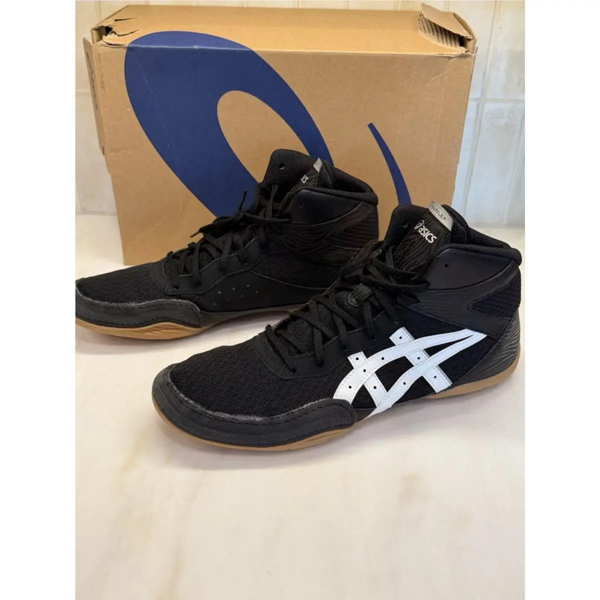 Asics shoes - 1081A051001 - 1081A051001 - Black/White (UPC: 196074935734) 4