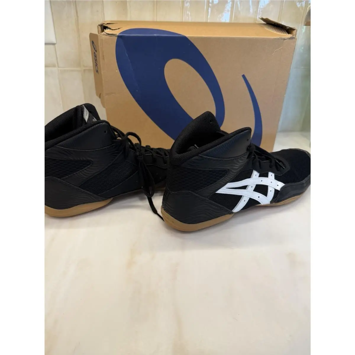 Asics shoes - 1081A051001 - 1081A051001 - Black/White (UPC: 196074935734) 6