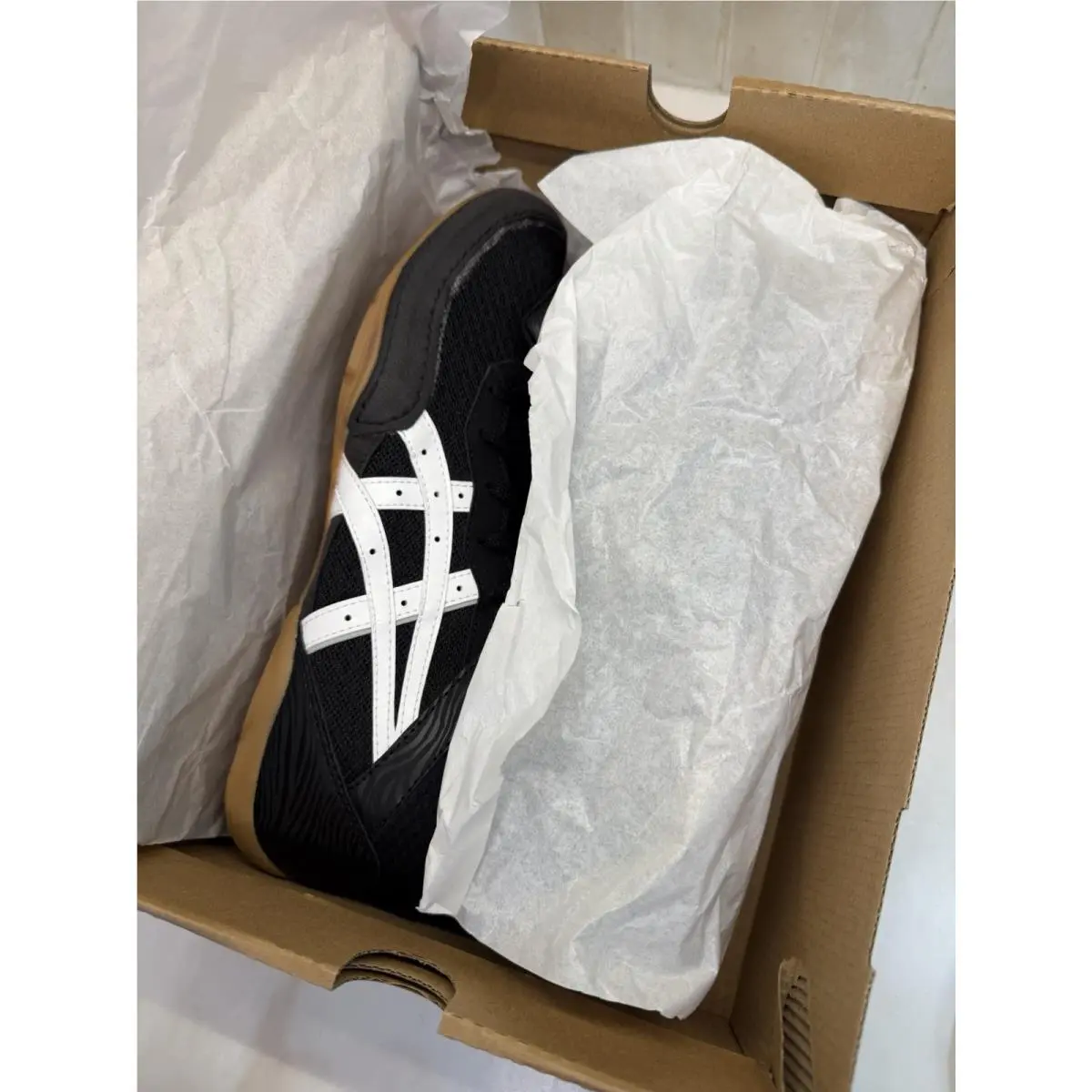 Asics shoes - 1081A051001 - 1081A051001 - Black/White (UPC: 196074935734) 0