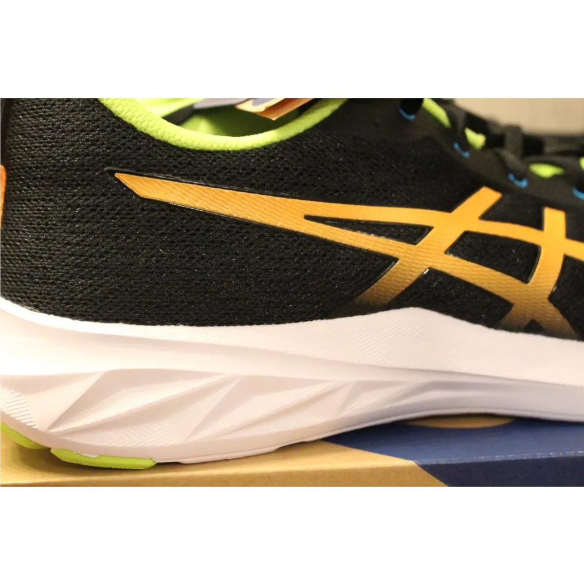 Asics shoes - ASICS Versablast - Versablast - 1011B334-018 - Black 2