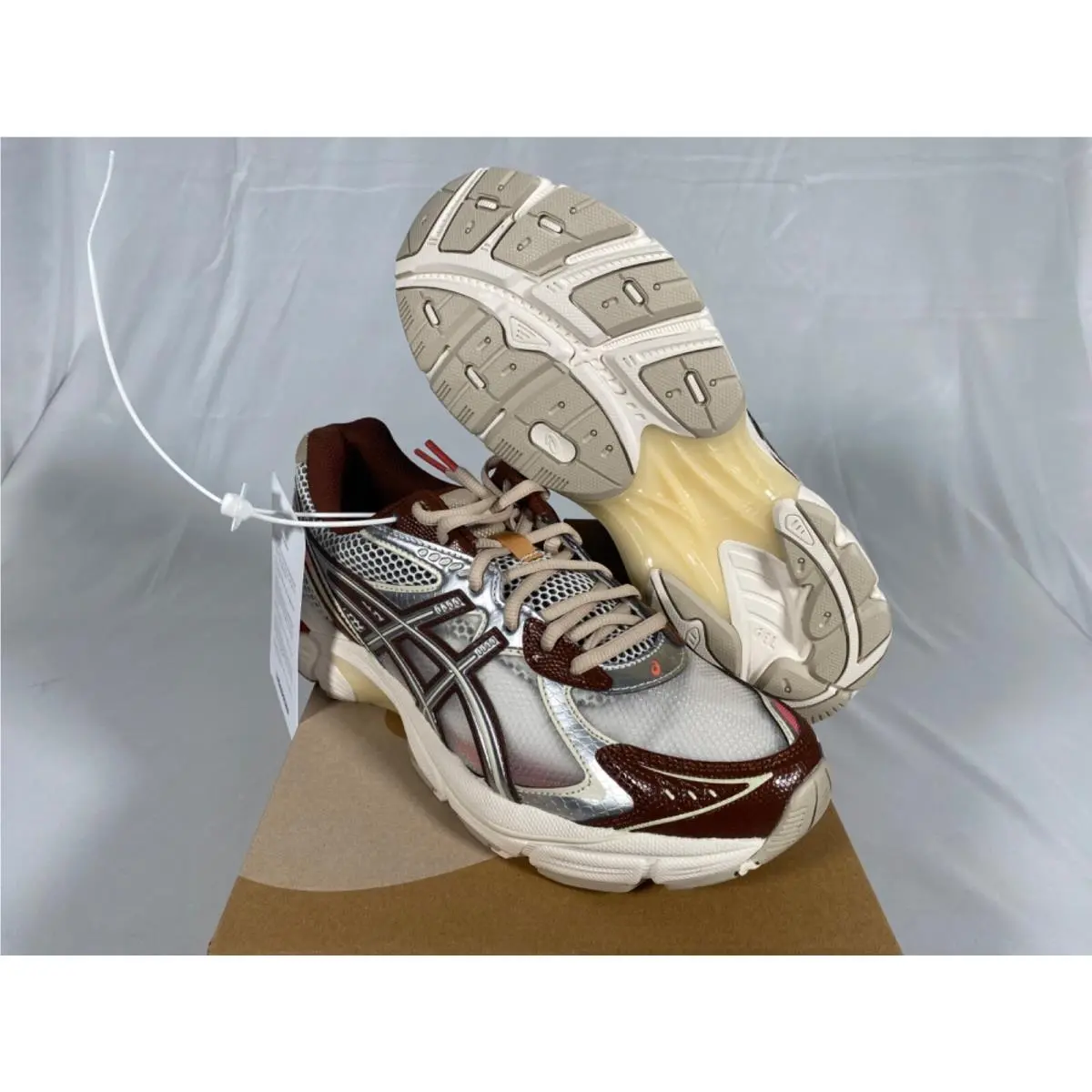 Asics shoes - ASICS GT 2160 - 1203A654-100 - Brown 0
