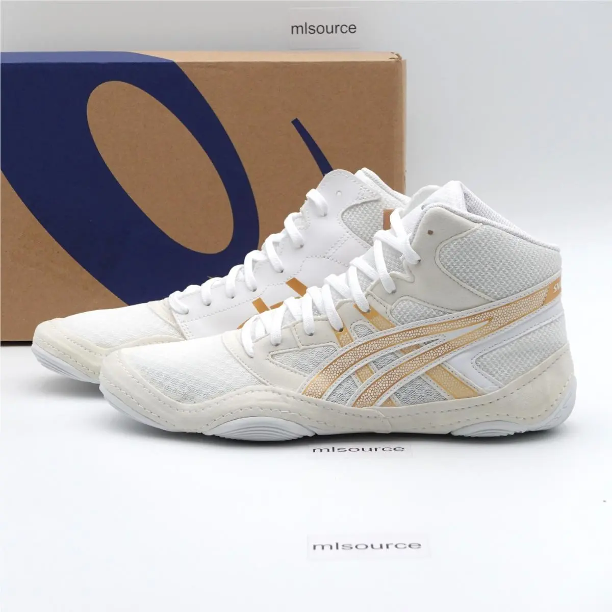 Size 8.5 Men`s / 10 Women`s Asics Snapdown 4 Wrestling Shoes 1081A058-100 White - White, Manufacturer: White/Pure Gold
