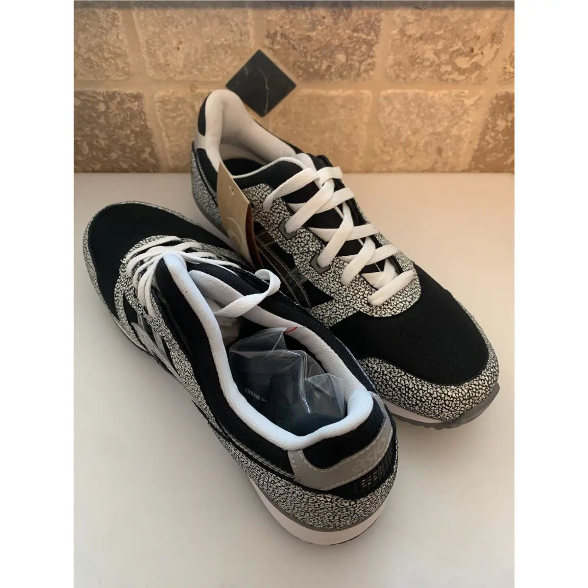 Asics shoes - ASICS GEL-Lyte 3 - 1201A742-001 - Black (UPC: 0196074184644) 1