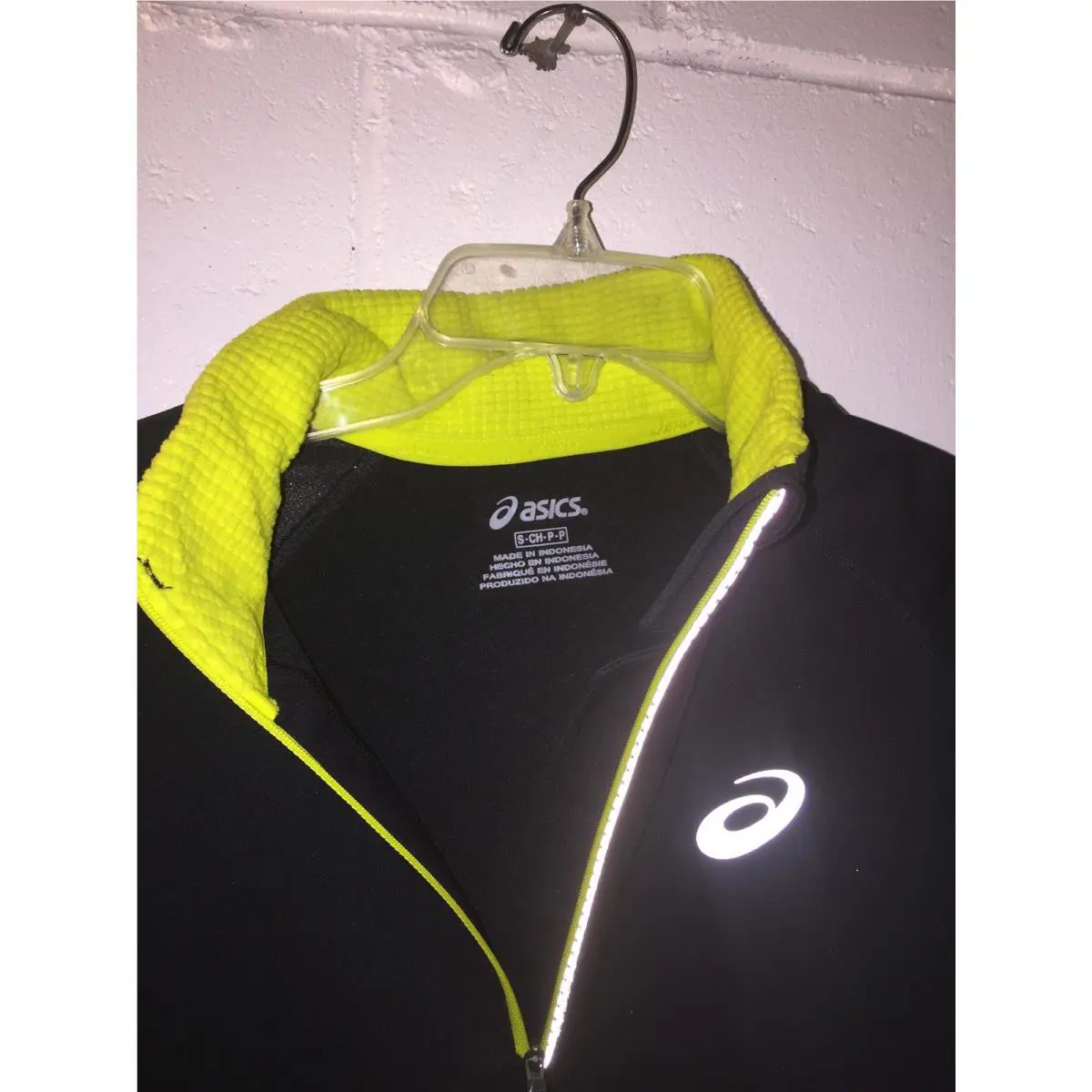 Asics clothing - Black/ Lime (UPC: 887749348538) 8