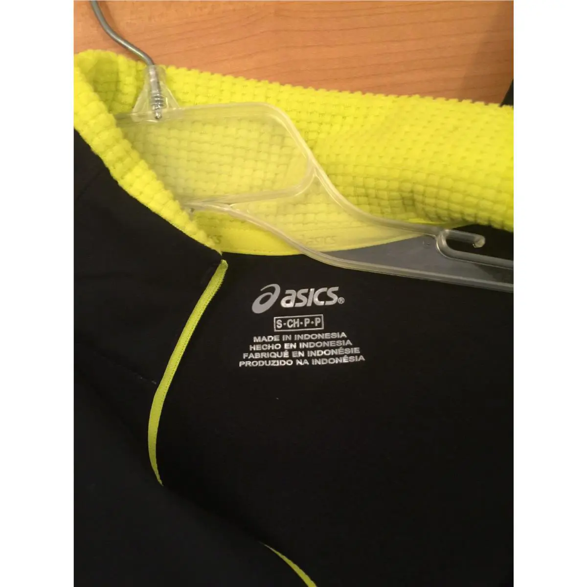 Asics clothing - Black/ Lime (UPC: 887749348538) 5