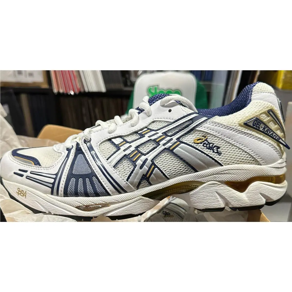 Asics shoes - ASICS GEL-Kayano 11 - White (UPC: 632360919878) 2