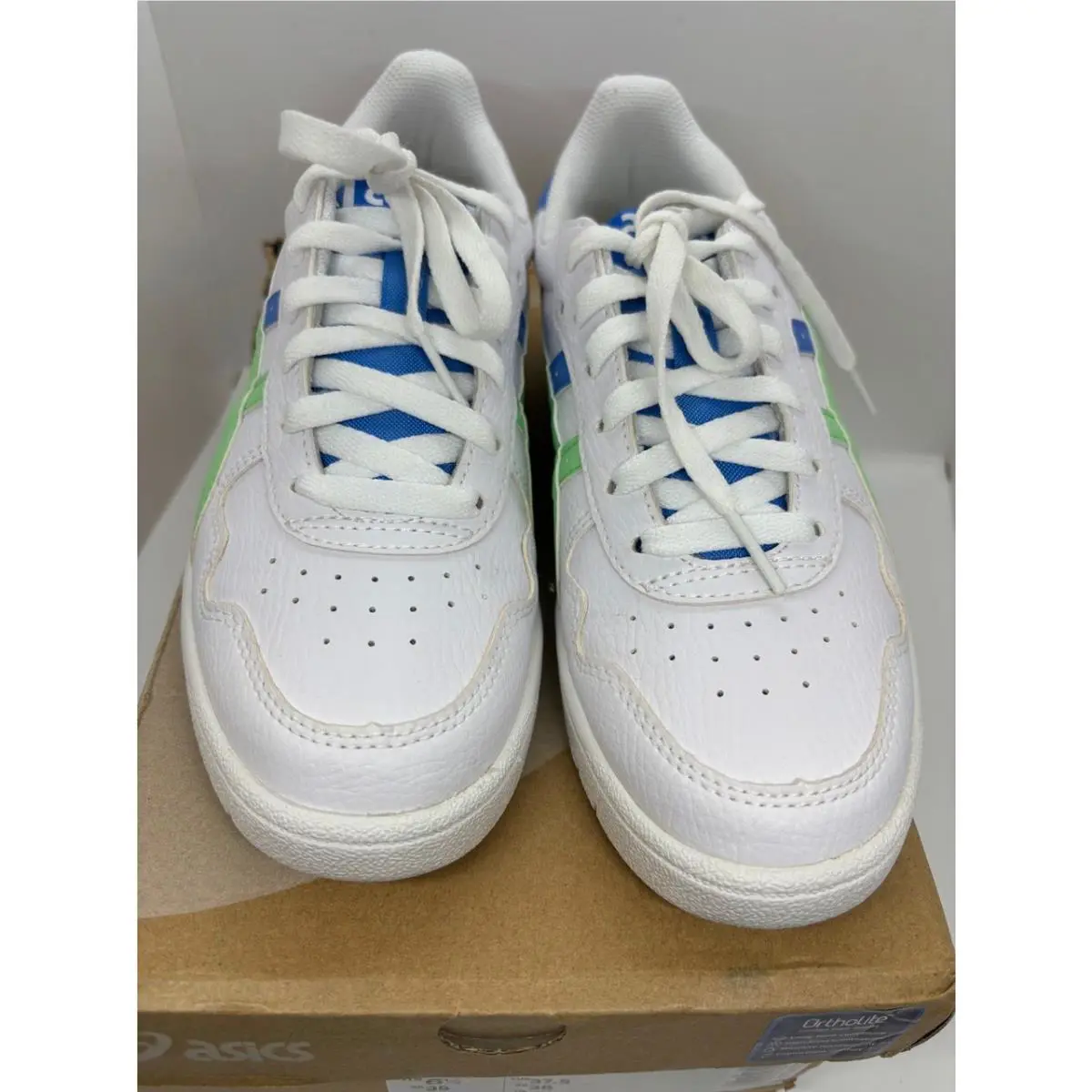 Asics shoes - White 1