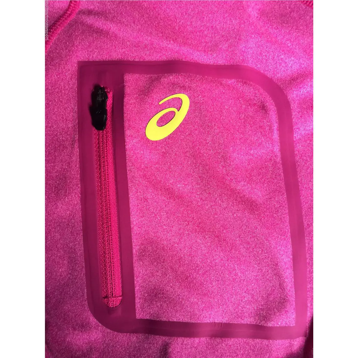 Asics clothing - Magenta Hot Pink (UPC: 887749351514) 1