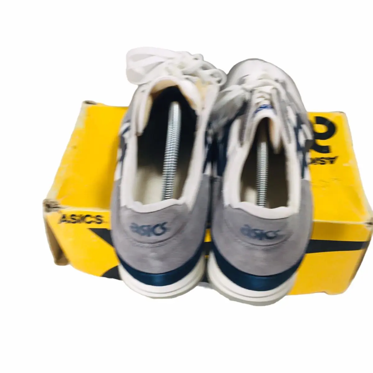 Asics shoes - White & Blue 9