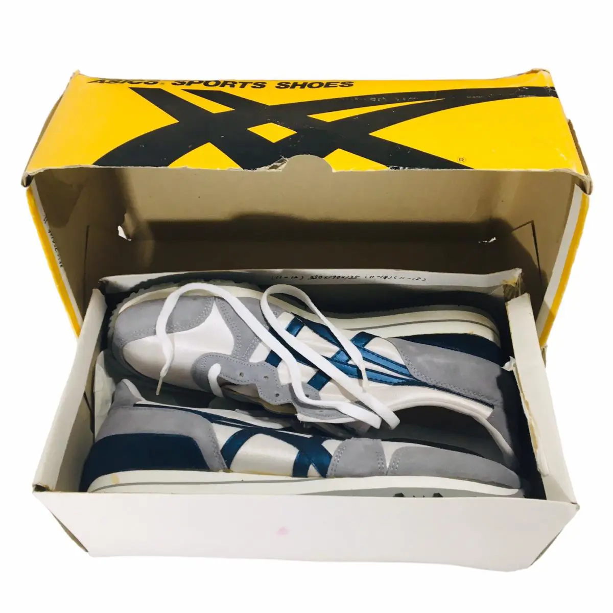 Asics shoes - White & Blue 4