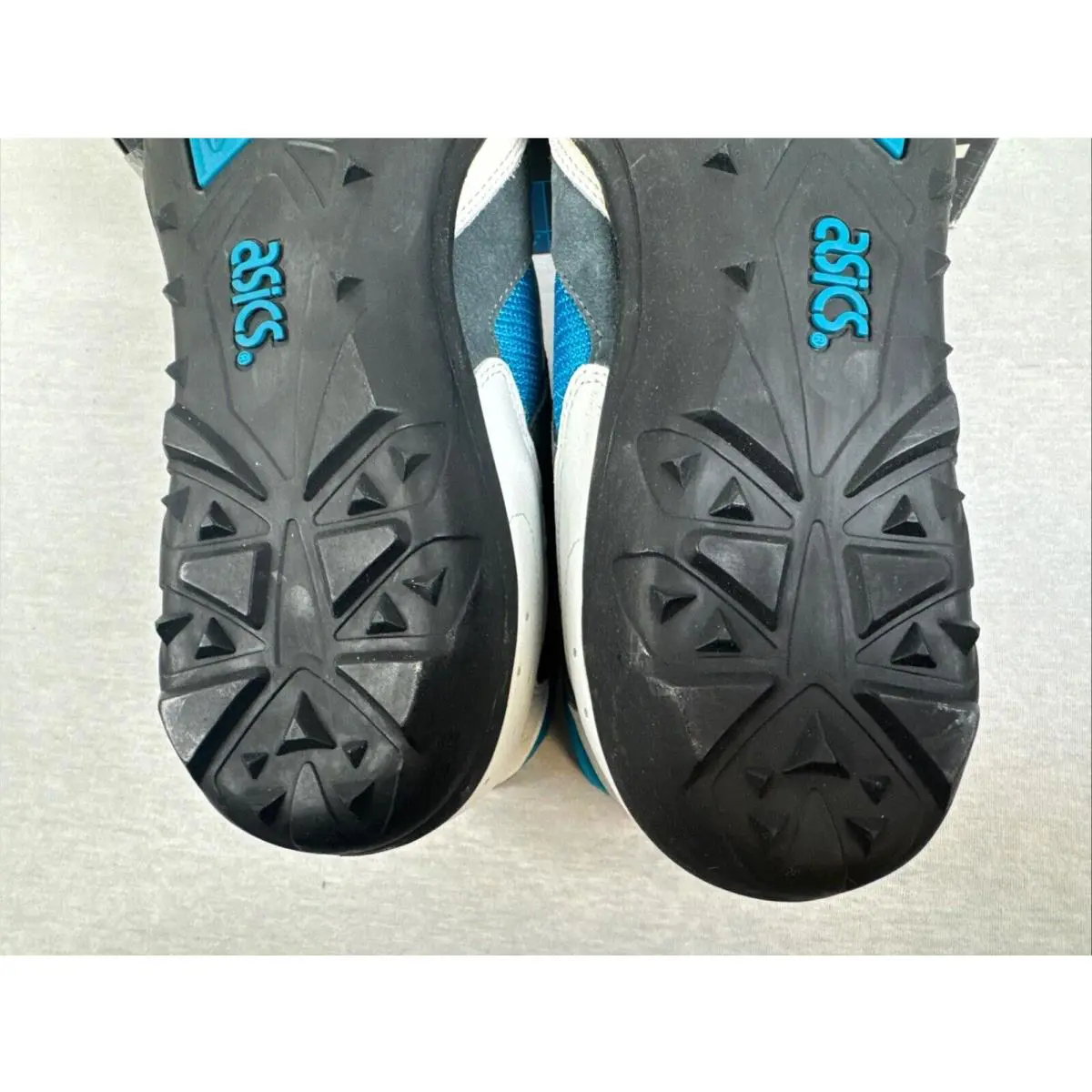 Asics shoes - Asics Lawnmower - Lawnmower - Blue.White.Grey.Gold (UPC: 0405286001305) 7