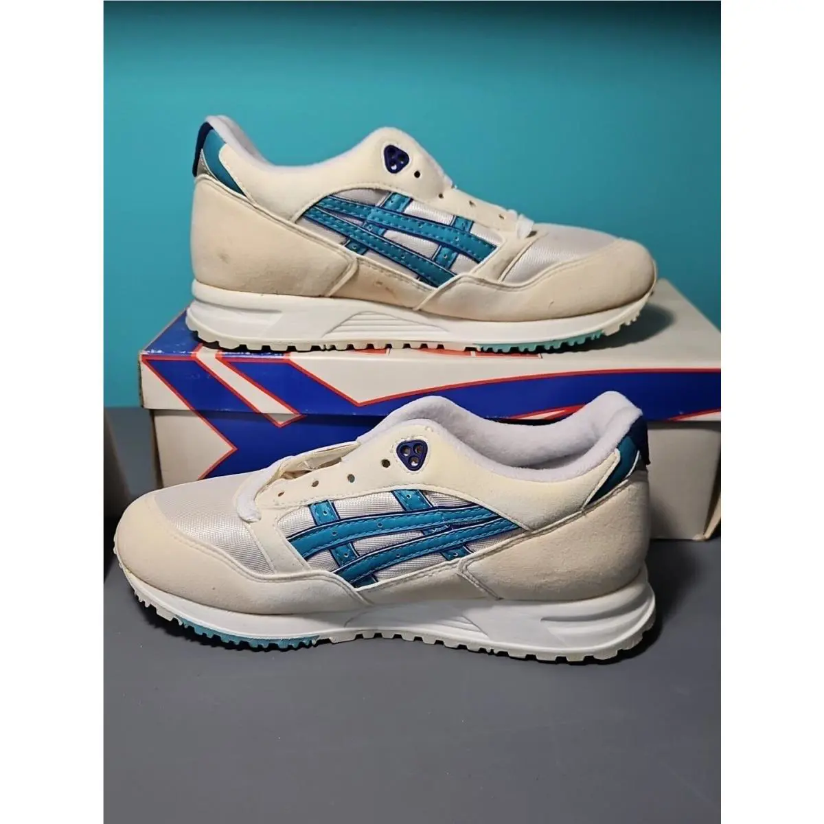 Asics shoes - Asics Gel Saga Spell Out - TN-83 - White 9