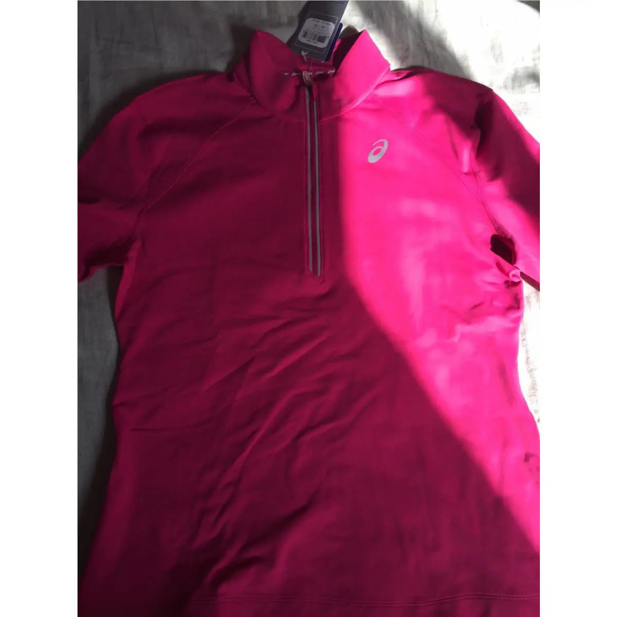 Asics clothing - magenta (UPC: 887749386721) 0