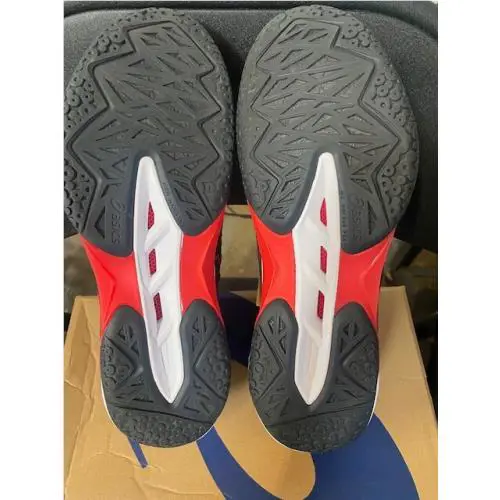 Asics shoes - Black/Electric Red 4