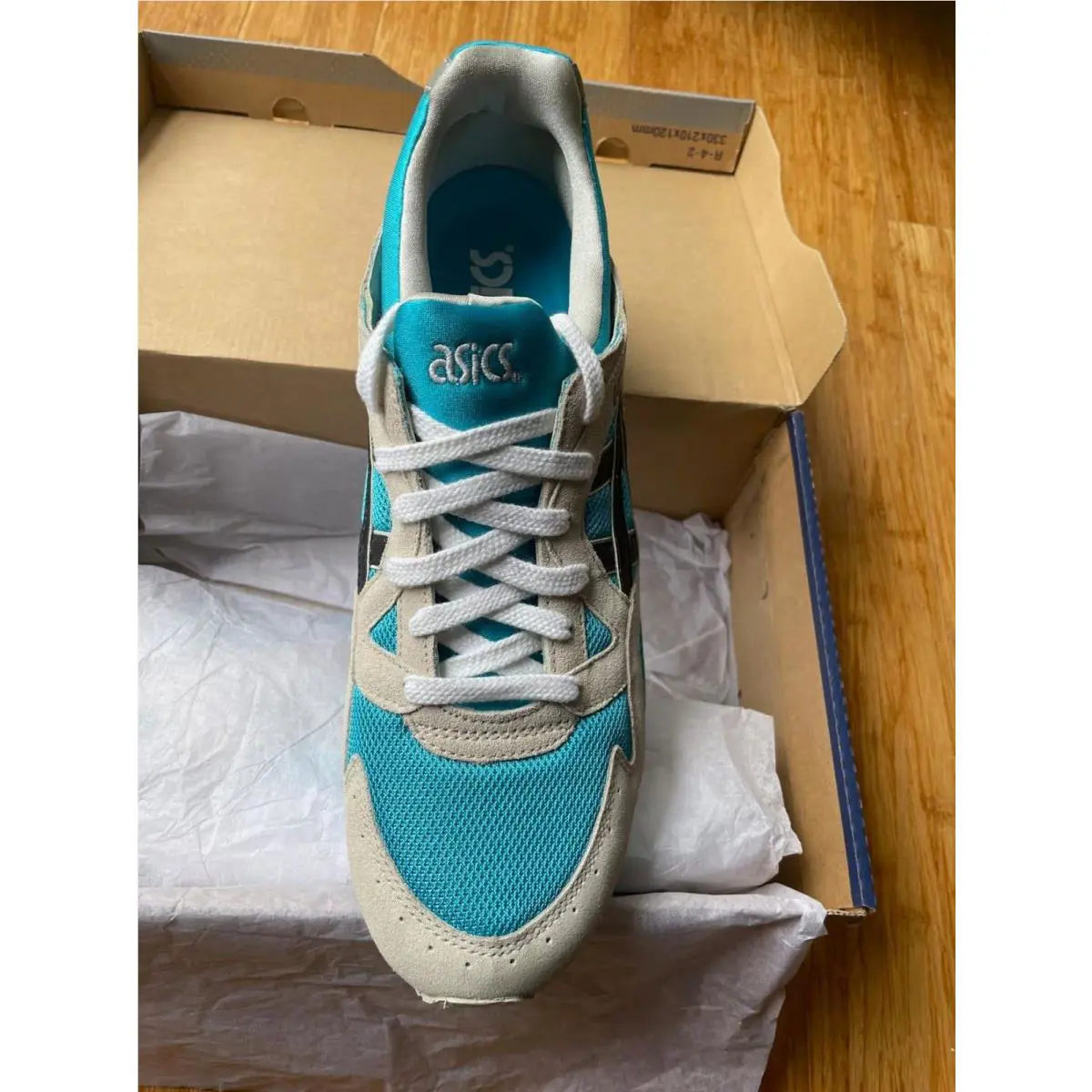 Asics shoes  - White/Atomic Blue/Black 2