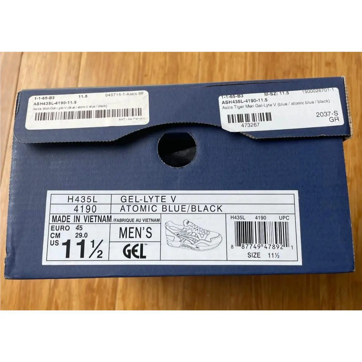 Asics shoes  - White/Atomic Blue/Black 3