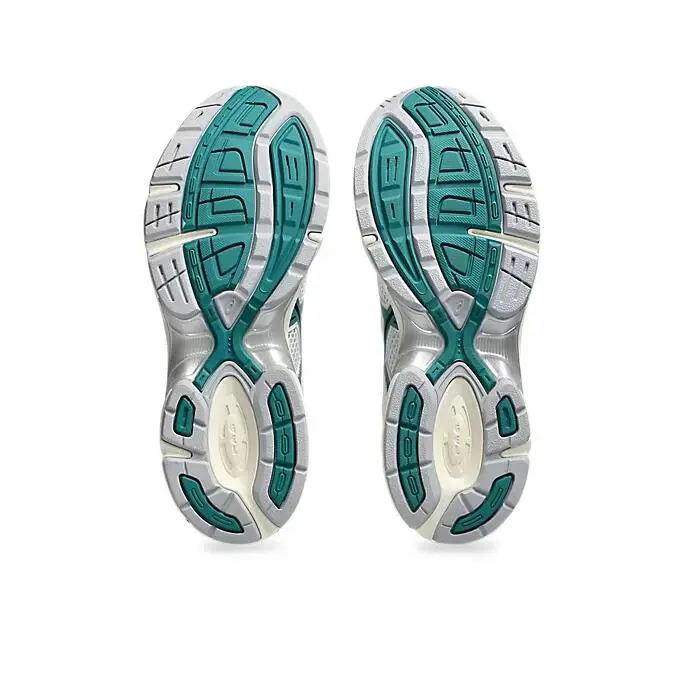 Asics shoes - White (UPC: 4570158206204) 4