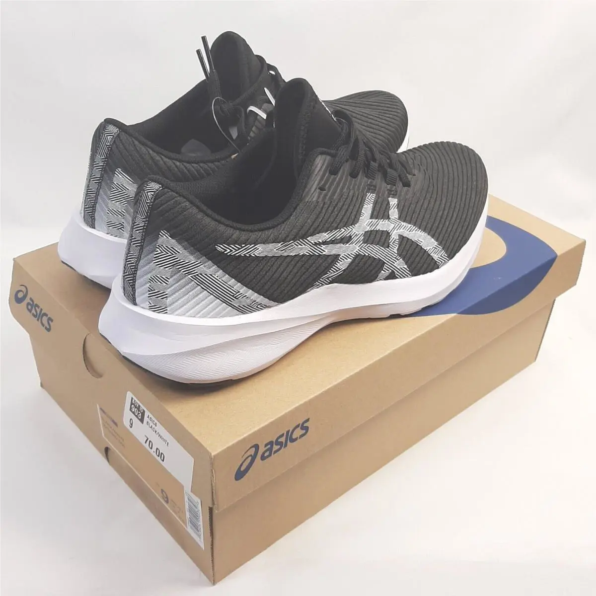 Asics shoes - Asics Verrsablast - Verrsablast - 1011A962 - BLACK/WHITE 0