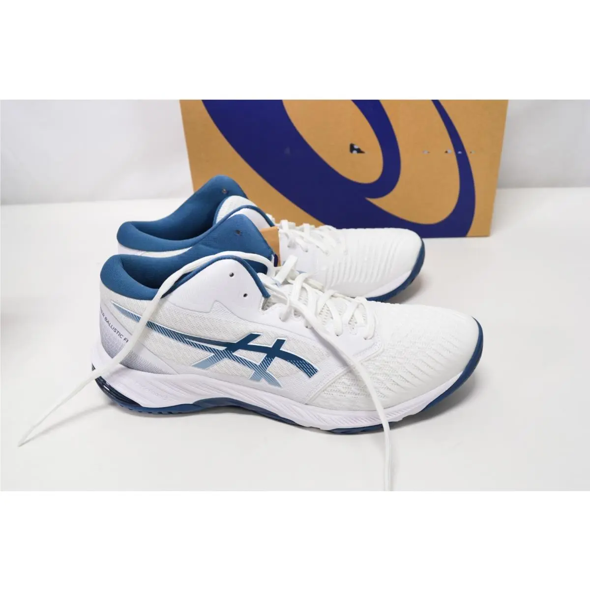 Asics shoes - White 2