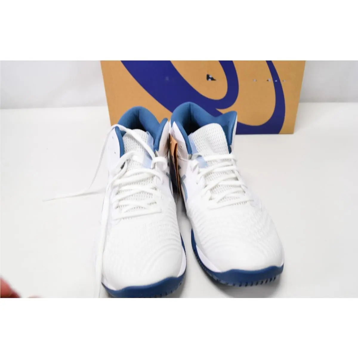 Asics shoes - White 3