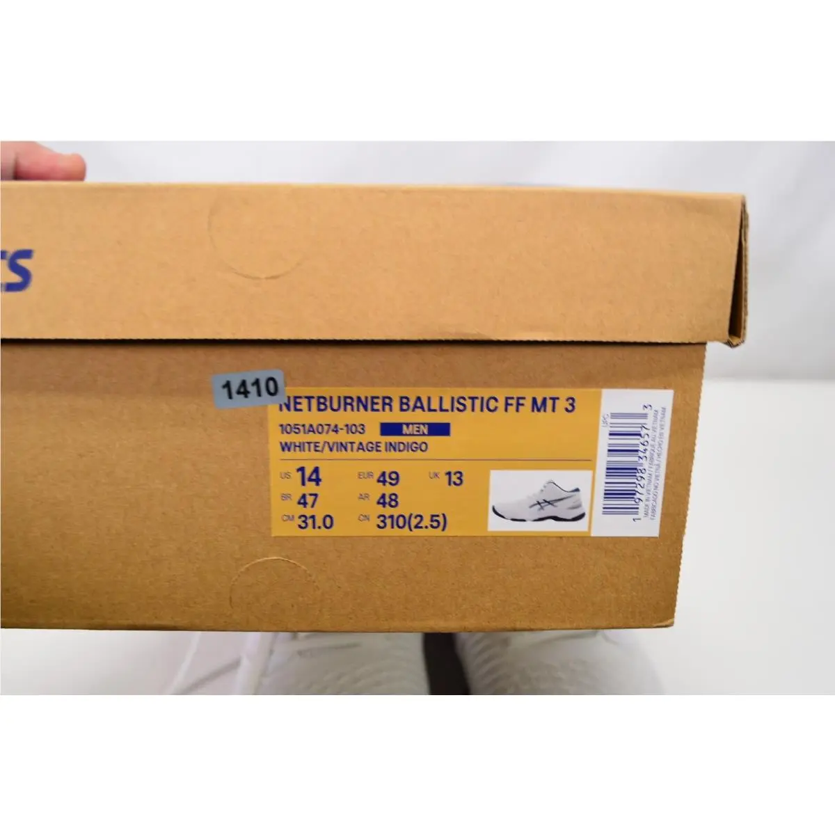 Asics shoes - White 6