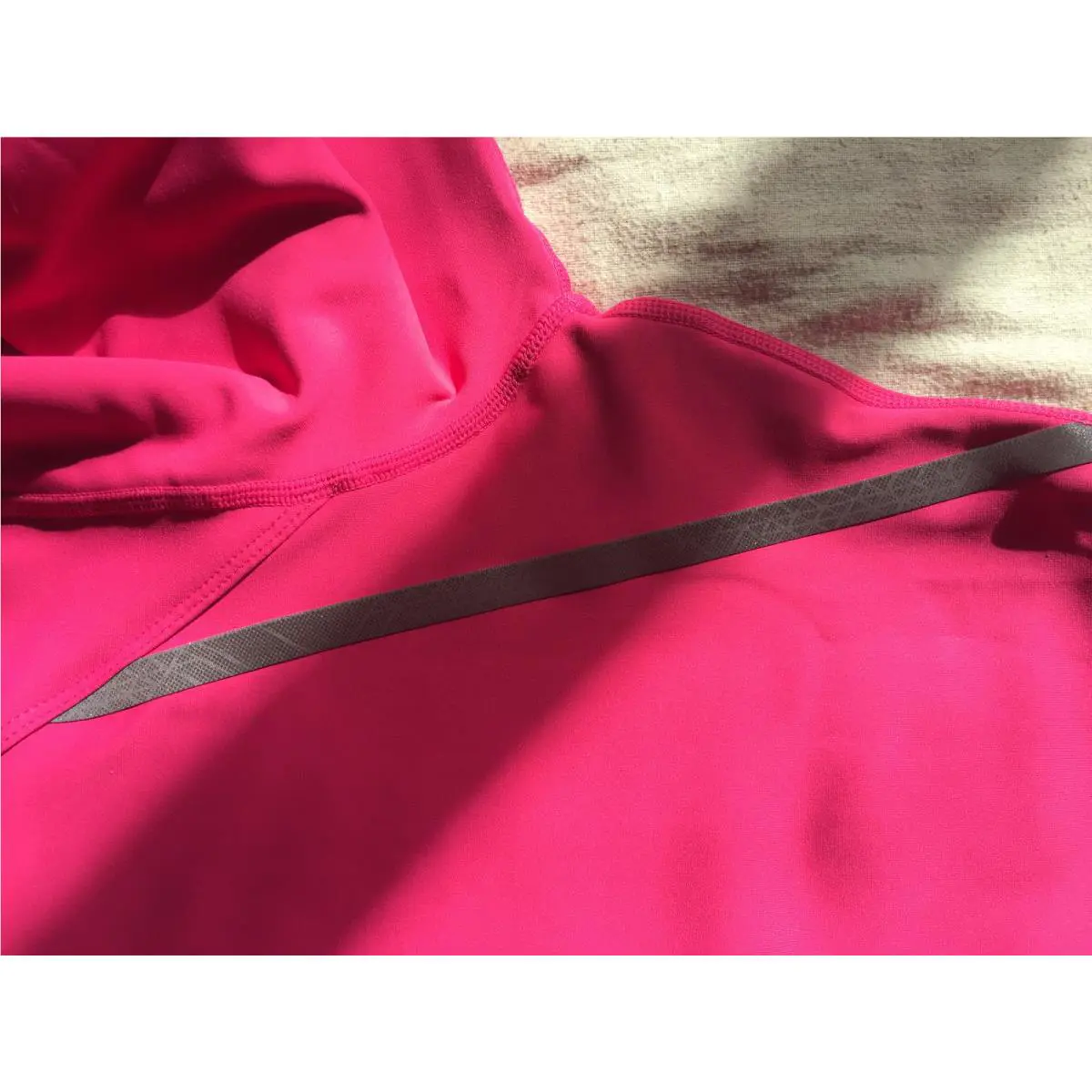 Asics clothing - magenta (UPC: 887749386721) 4