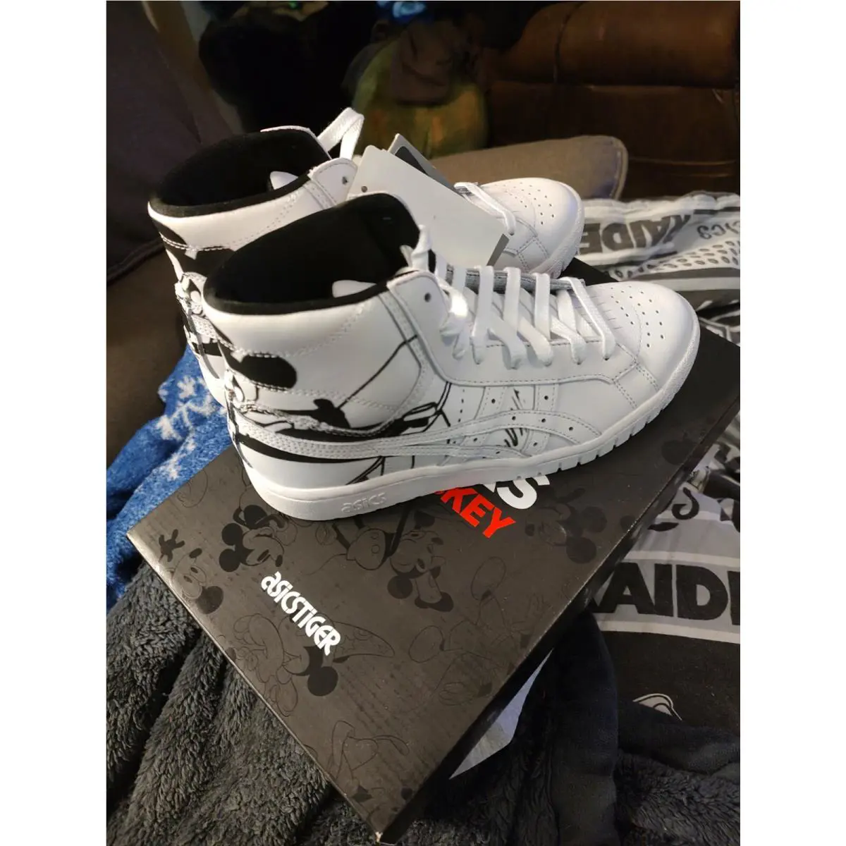 Asics shoes - ASICS TIGER GEL-PTG MT - TIGER - White (UPC: 191497859896) 4