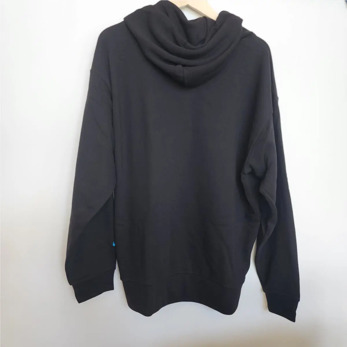 Asics clothing - Black 2