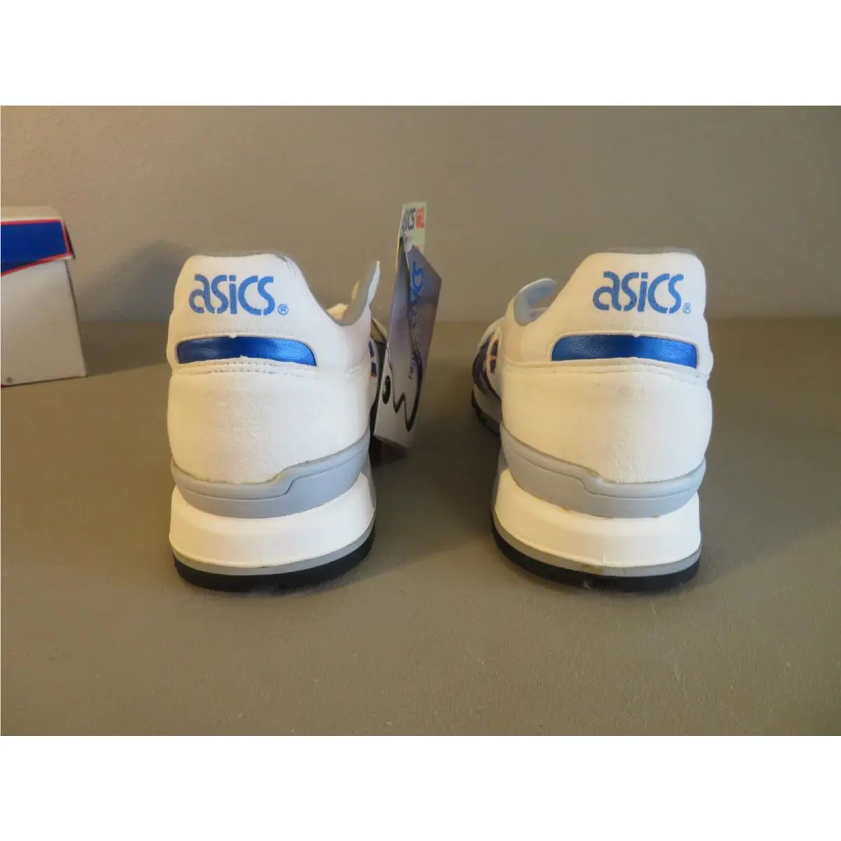 Asics shoes - ASICS GT-II - White 9