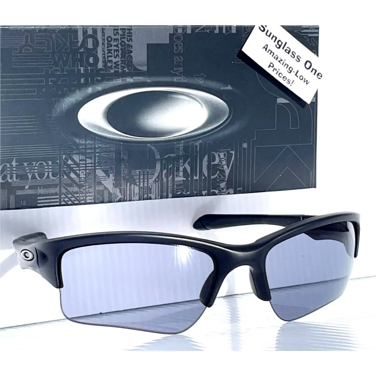 Oakley Quarter Jacket Matte Black Youth Size Grey Lens Sunglass 9200-06