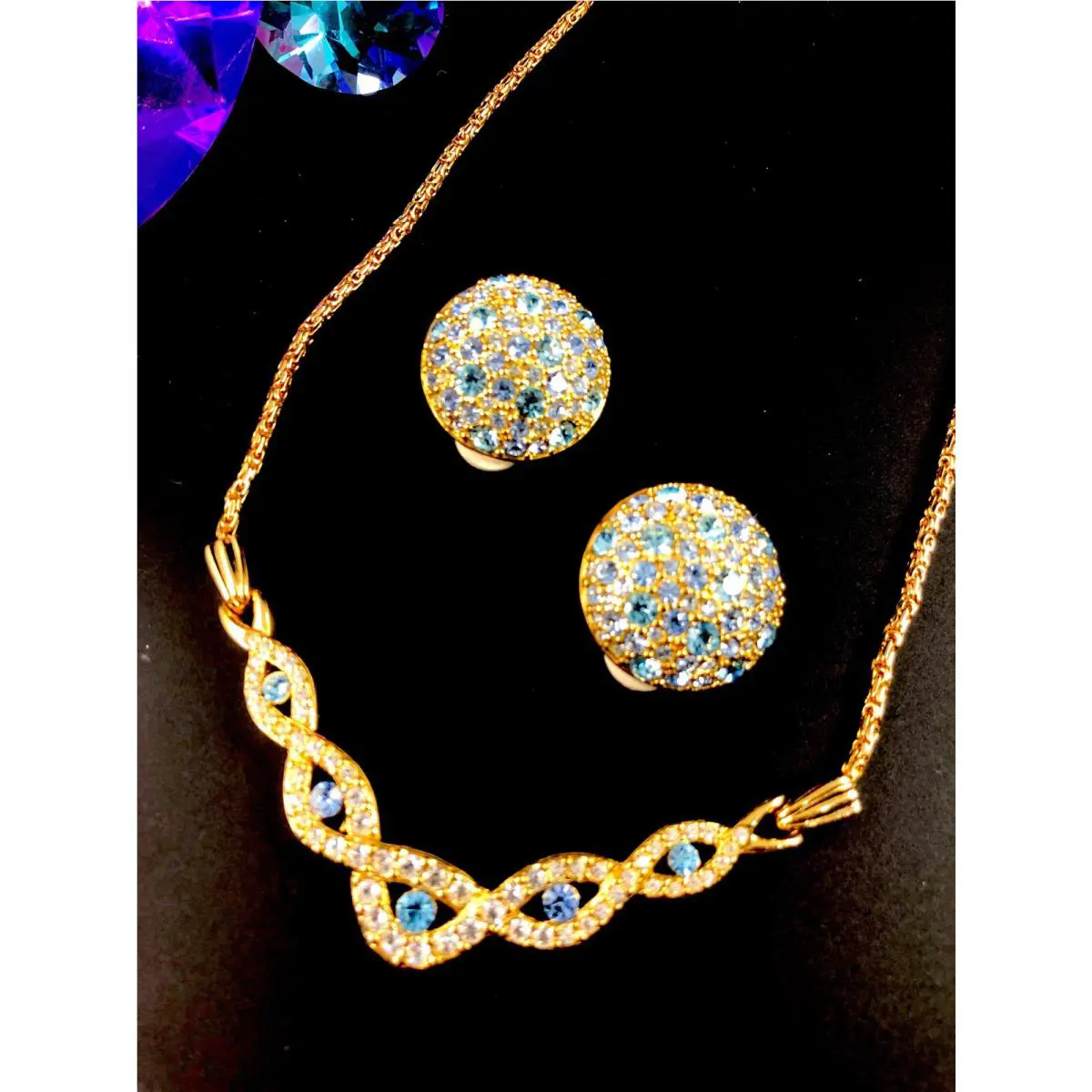 Swarovski 18K GP Shades OF Blue Rhinestone Link Necklace Clip Earrings Set