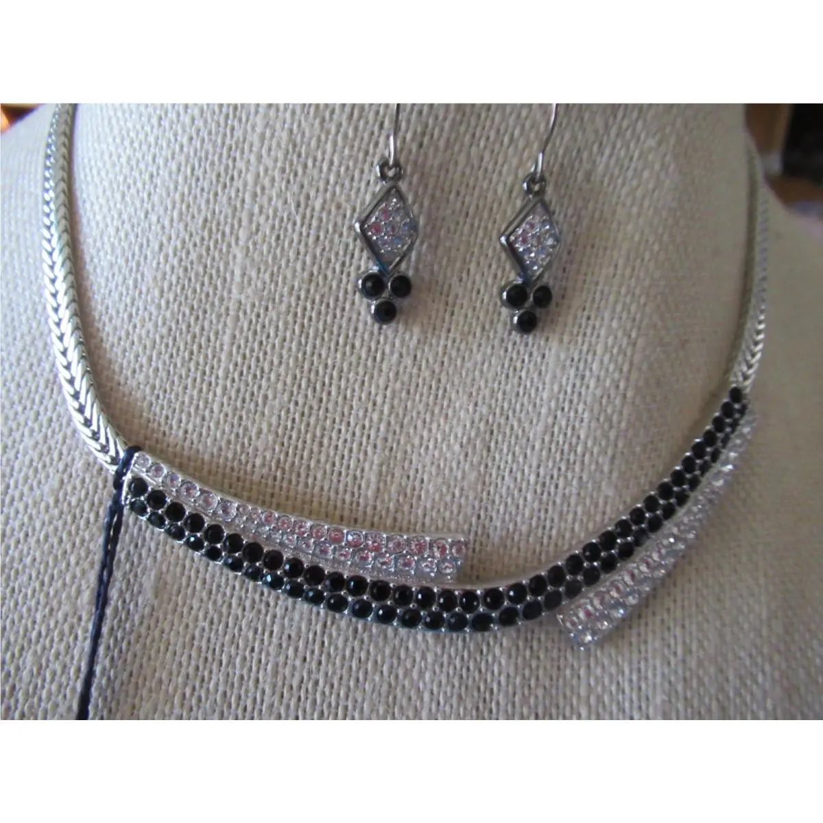 Swarovski Clear/ Black Stone Silver Tone/ Choker Necklace/matching Earrings
