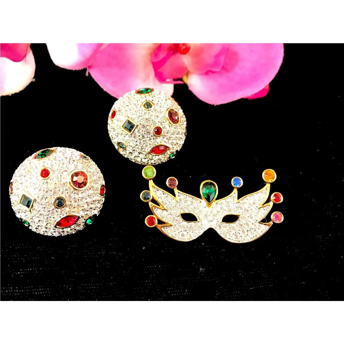 Swarovski Swan 18K GP Multicolored Rhinestone Mardi Gras Mask Brooch Earring Set