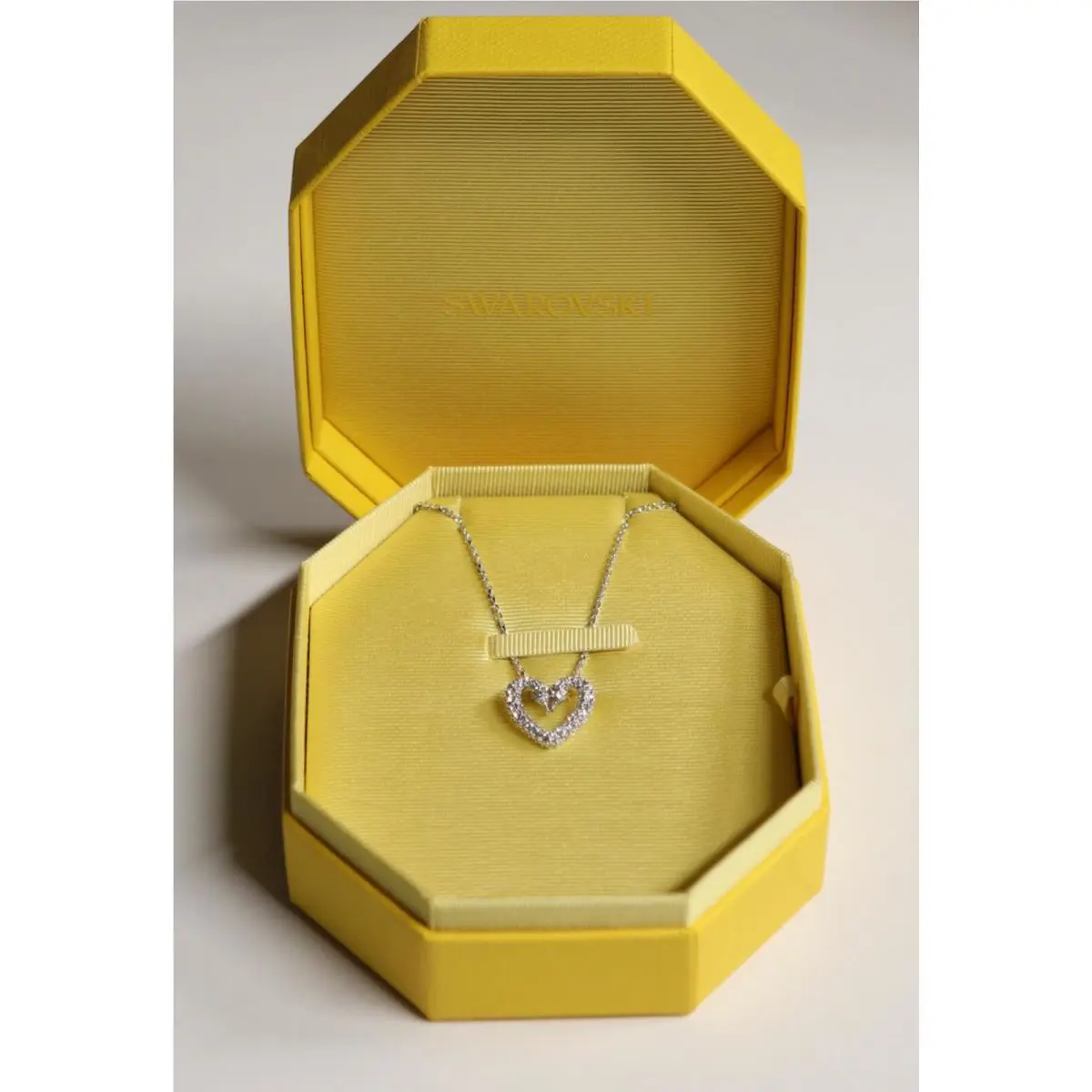 Swarovski Una Pendant Crystal Heart Small 5625533 Necklace Love