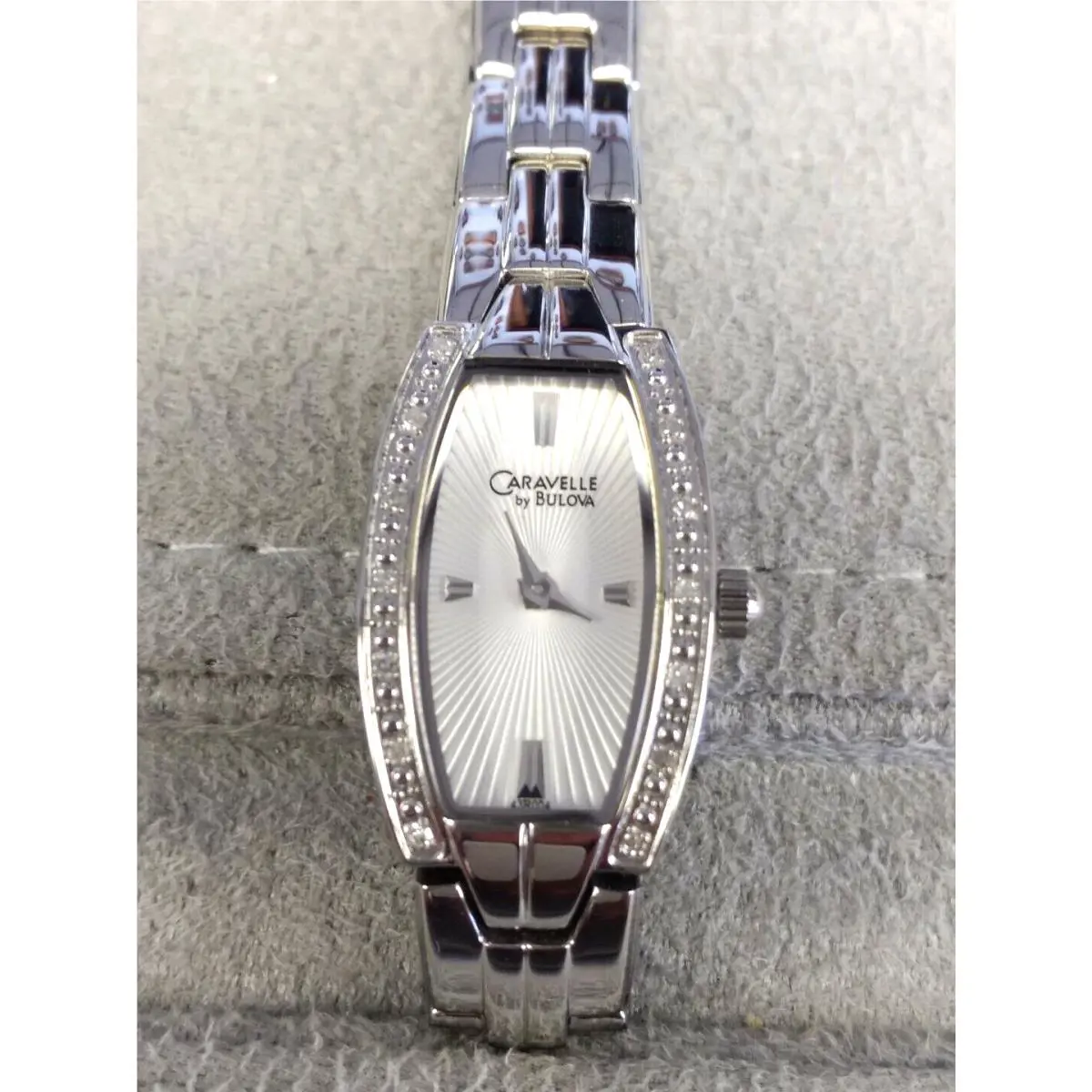 Ladies Caravelle by Bulova Diamond Silver Tone Watch 43R004 Textured Dial