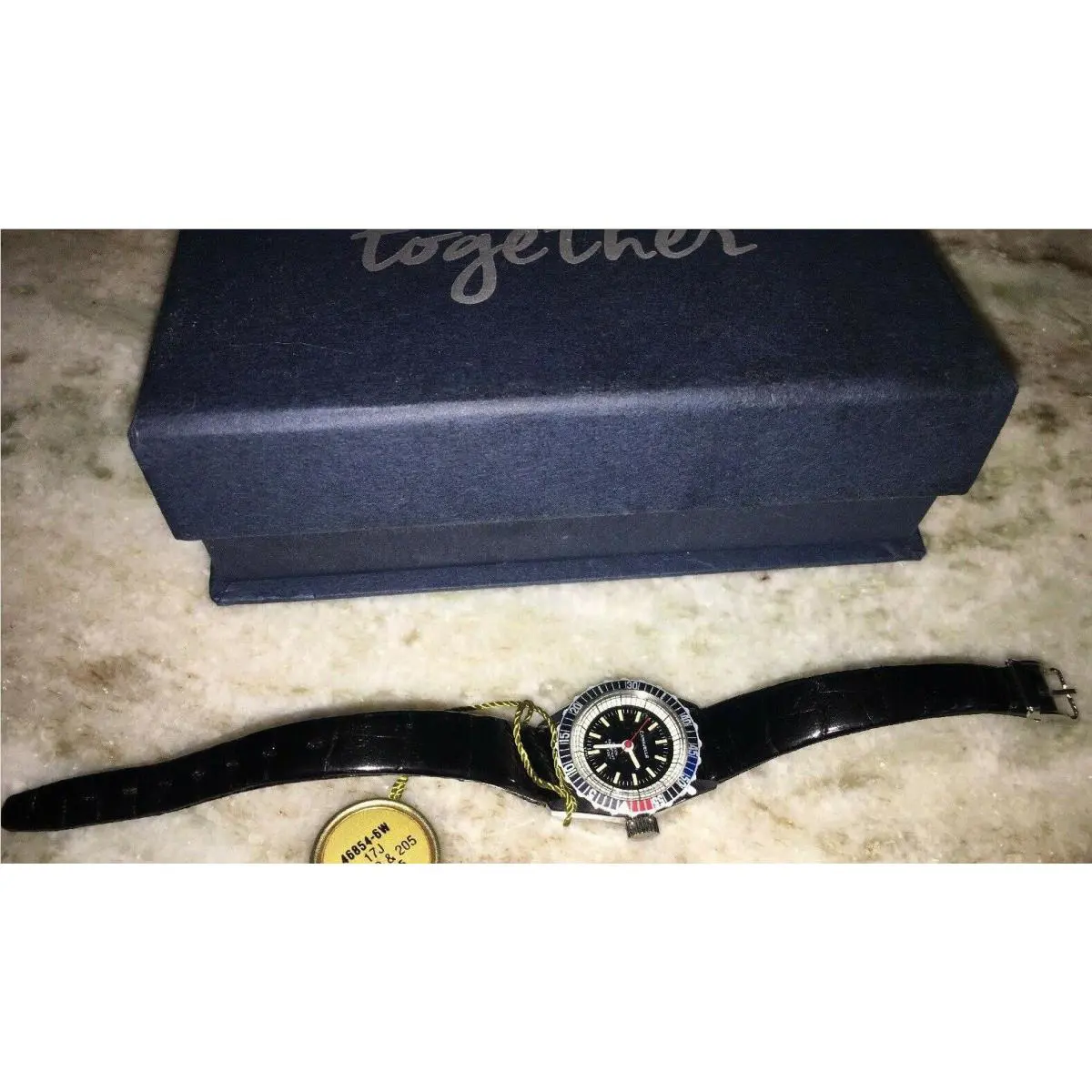 Caravelle 46854-5w 17j bks10 205 Watch-rare--ships N 24 Hours