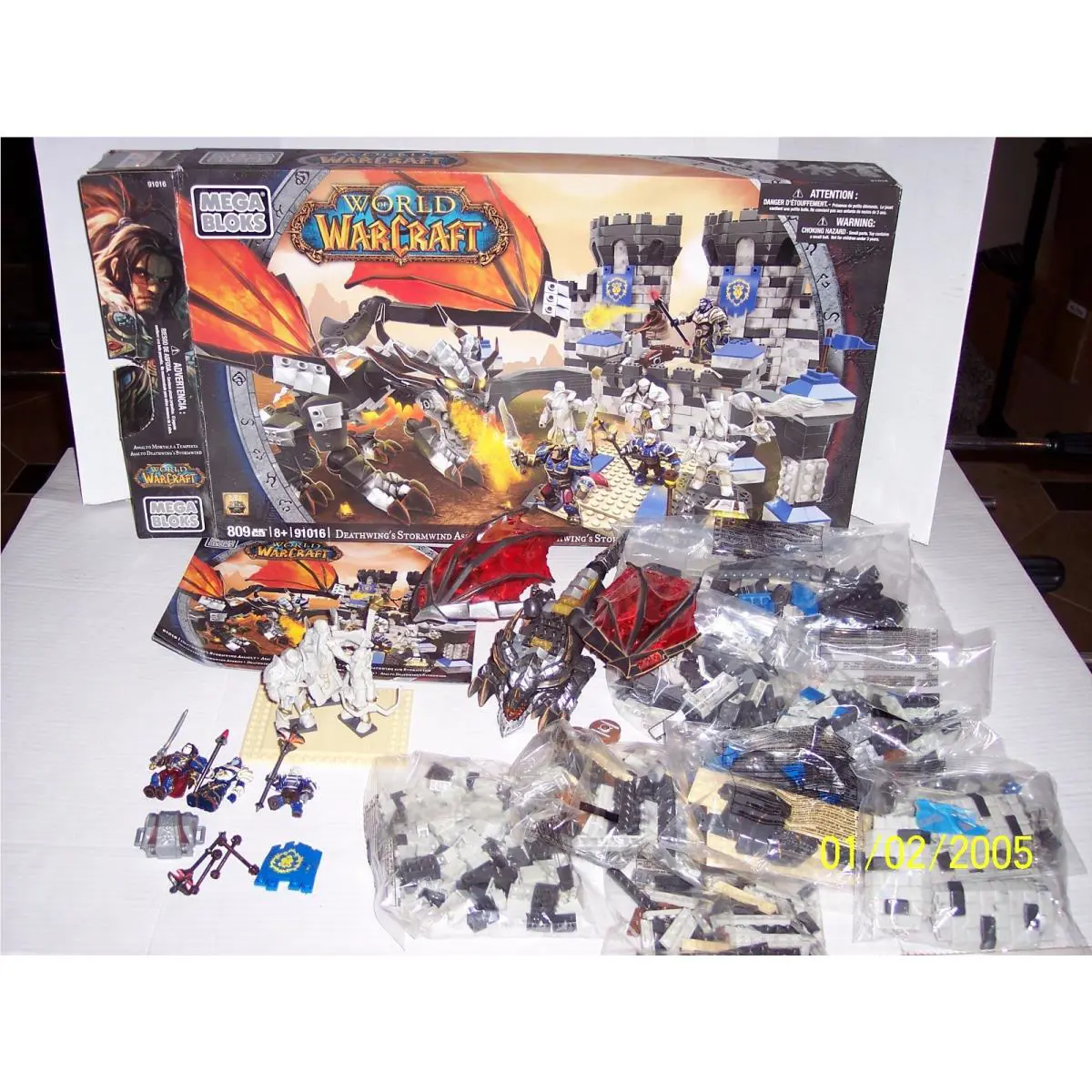 Mega Bloks 91016 World OF Warcraft Deathwing`s Stormwind Assault Complete