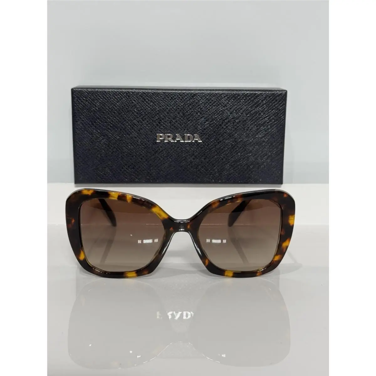 Prada SPR03Y VAU-6S1 Honey Tortoise Woman Brown Gradient Sunglasses 53mm