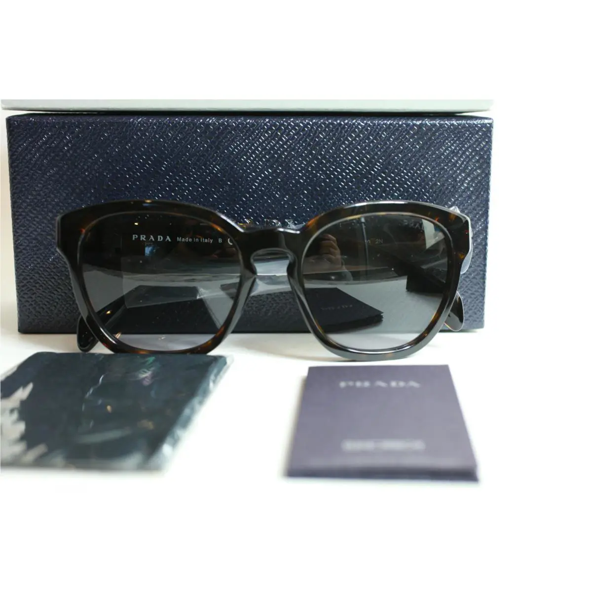 Prada Havana Tortoiseshell Keyhole Plastic Sunglasses 53-18-140