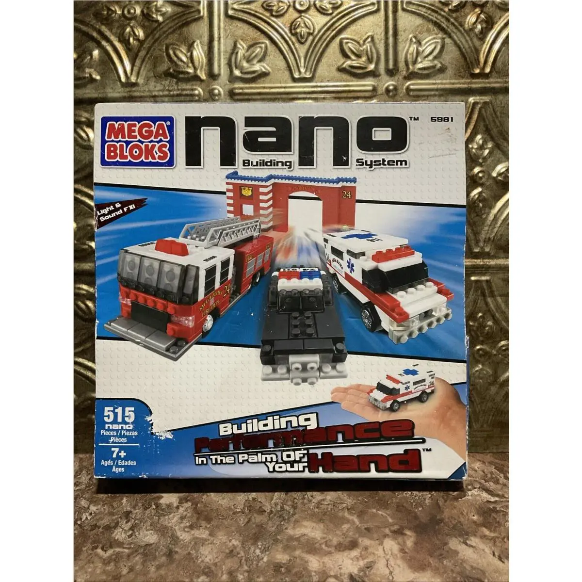 Mega Bloks Nano Building System 5981 Fire/rescue and Police - 2004
