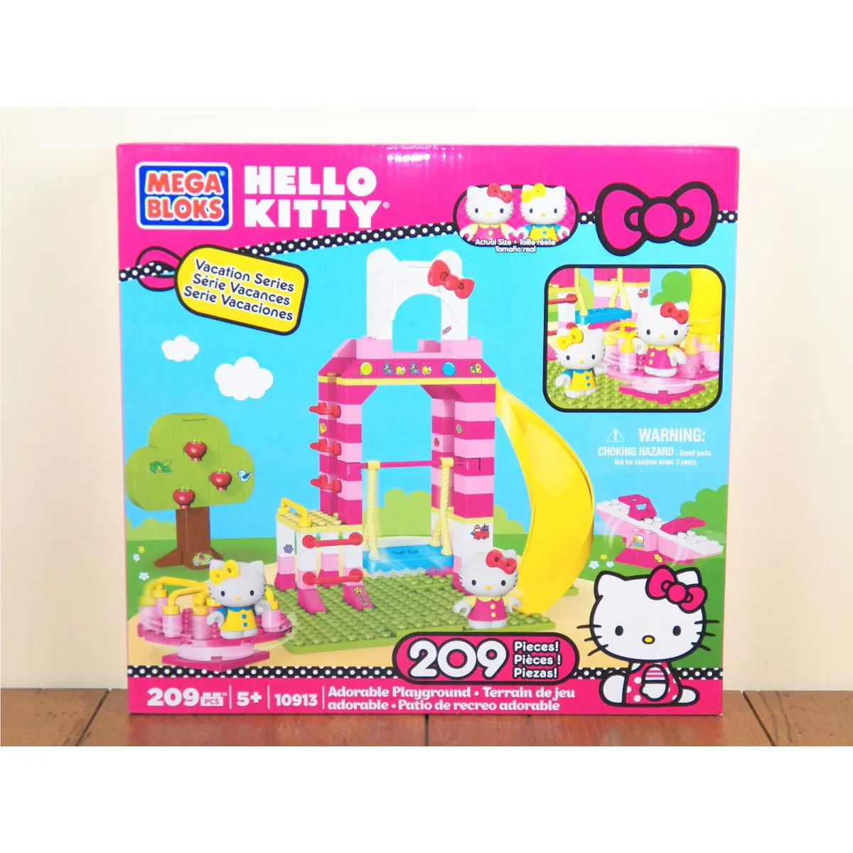 Hello Kitty Mega Bloks 209 Pc Adorable Playground Vacation Playset 10913