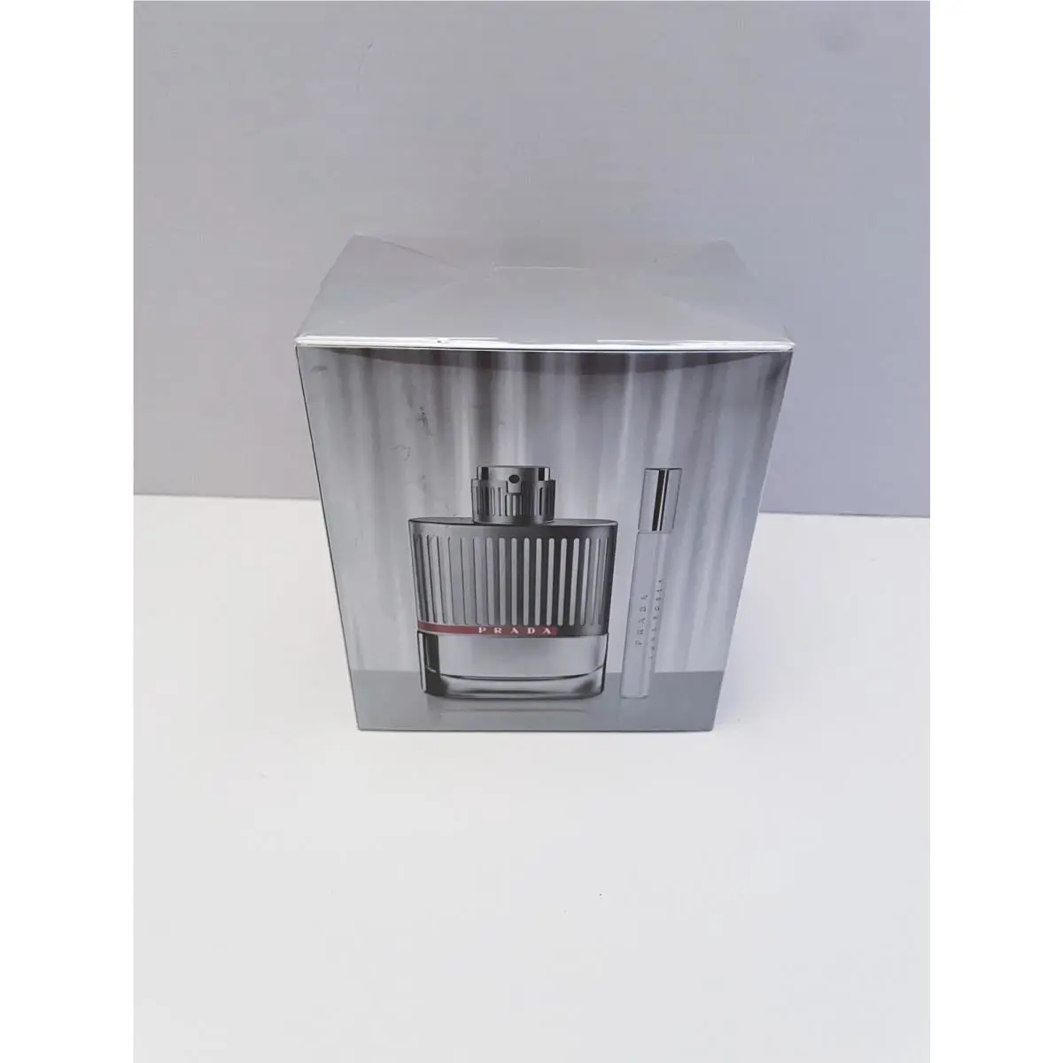 Prada Luna Rossa 2PC Set 3.4 oz Eau De Toilette Spray +0.34 oz Edt Spray Men