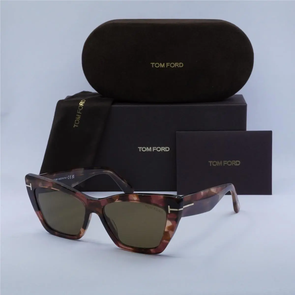 Tom Ford FT0871 /S 871 01B Wyatt Shiny Black Gold Gradient Grey 56 MM
