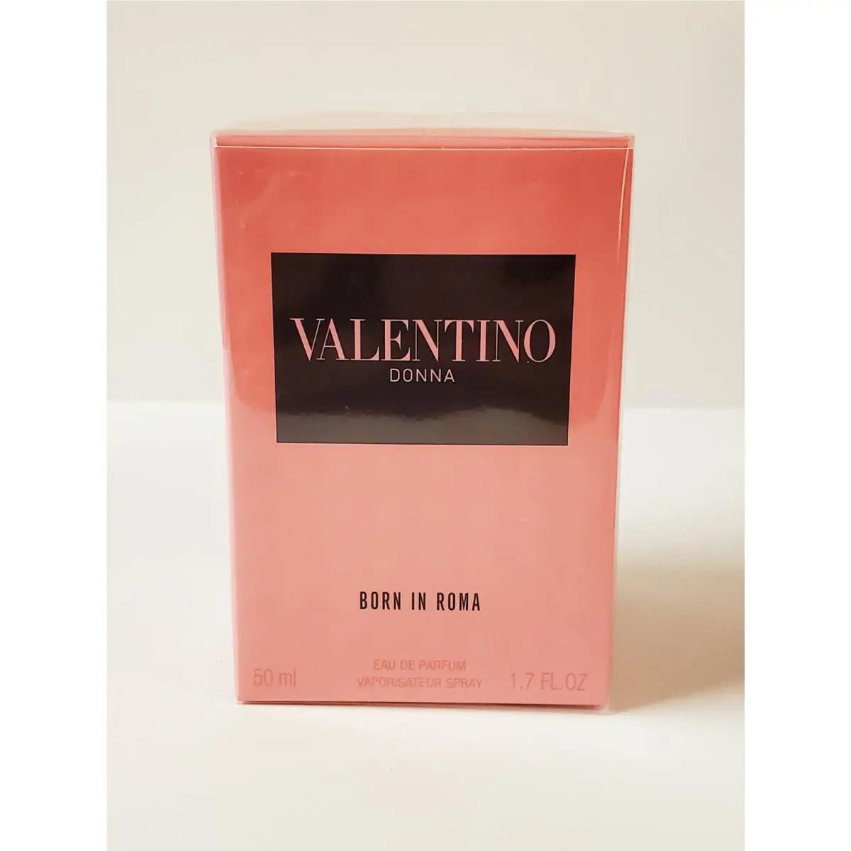 Valentino Donna Born in Roma Eau de Parfum 1.7 oz / 50 ml